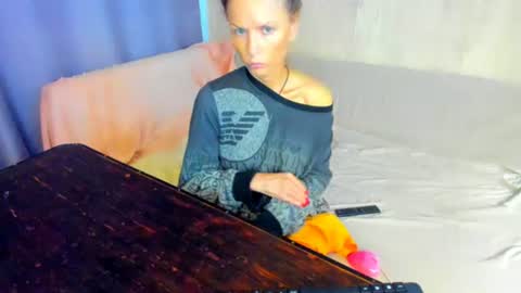 Elizabethangel online show from July 12, 1:29 am