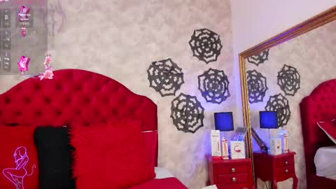 Elizabet Taylor online show from October 16, 3:57 pm