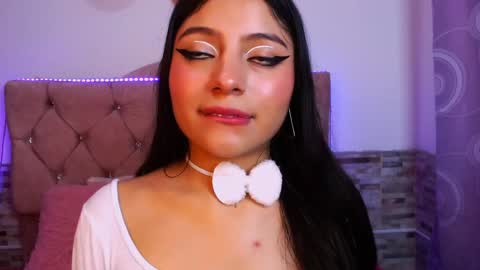 Elizabeth online show from January 21, 8:11 pm