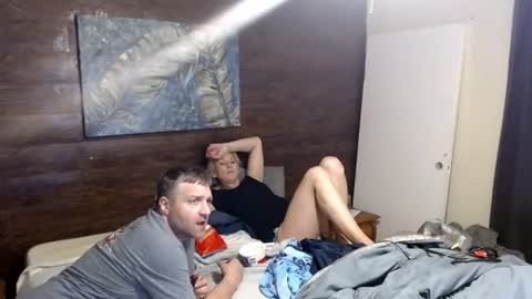 elizabeth_aron online show from June 17, 8:39 am