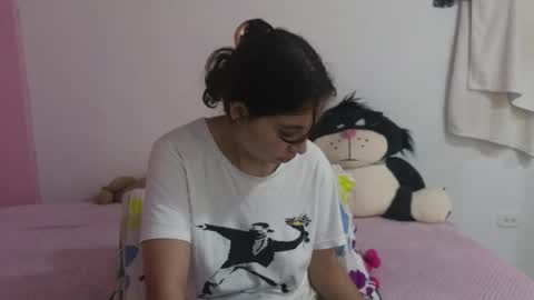 Snapshot of elizabeth_evanz chatting on April 20, 4:21 pm elizabeth online show from April 20, 4:21 pm