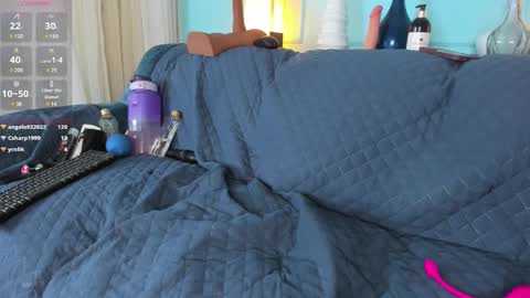 Eli  online show from February 6, 6:02 pm