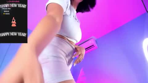 Eli  online show from October 8, 11:57 pm