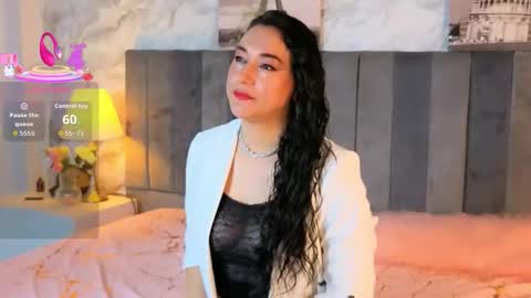 elizabth online show from November 24, 12:05 pm