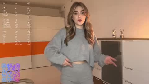 Mia online show from February 28, 4:08 pm