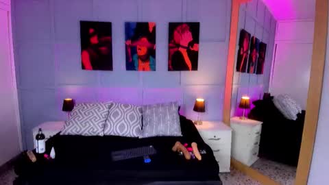  Elizabeth online show from October 27, 10:47 pm