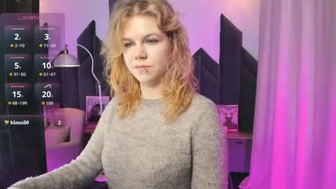 Snapshot of elizabethvane chatting on June 16, 5:32 am Elizabeth online show from June 16, 5:32 am