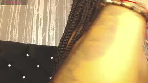 elizabetth_roman online show from July 11, 3:37 pm