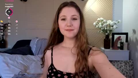 Lisa  online show from March 21, 2:42 pm