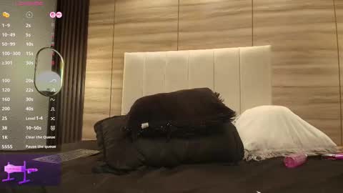 elizbeth_777 online show from March 13, 3:13 am