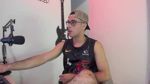 Elkin Clark online show from February 18, 1:51 pm