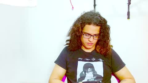 Diana online show from December 5, 2:44 pm