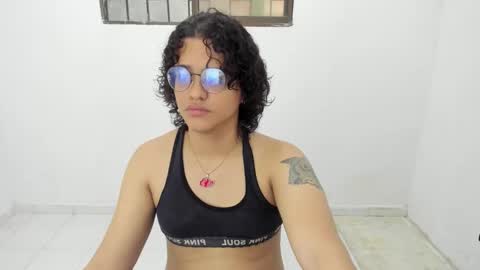 Diana online show from December 3, 6:39 pm