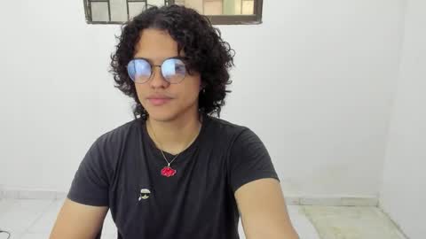 Diana online show from December 4, 6:16 pm