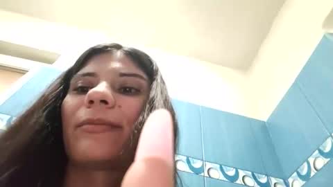 ella521985 online show from April 26, 3:21 pm