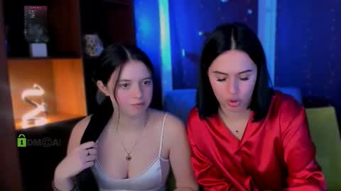 ella_coco online show from January 17, 10:13 pm