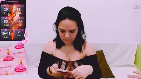 Ella  online show from March 12, 8:20 pm