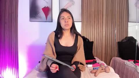 ella rouse online show from January 19, 3:16 pm