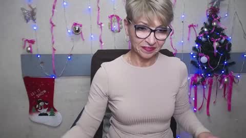 EllaBonito online show from January 12, 9:30 am