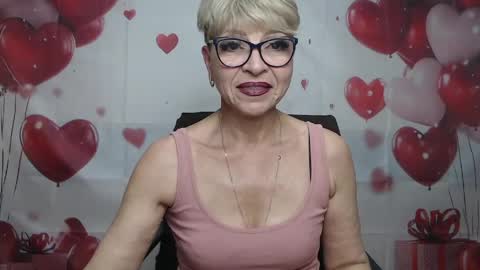 EllaBonito online show from May 14, 5:36 am