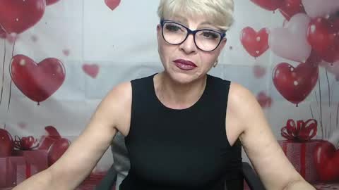 EllaBonito online show from May 28, 6:10 am