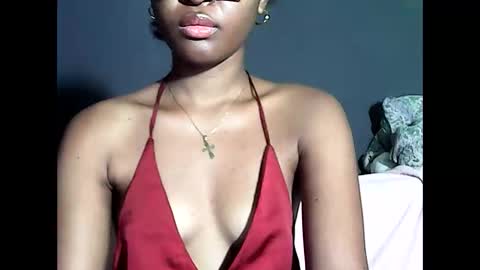ellah245 online show from June 4, 12:38 am