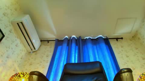 ellajanes online show from October 29, 4:53 pm