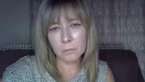 Snapshot of ellajohnsonx chatting on September 21, 5:14 pm ellajohnsonx online show from September 21, 5:14 pm