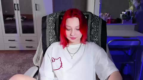 ellales online show from April 10, 8:41 am