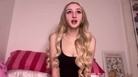 ellamcdaniel online show from May 2, 4:50 am
