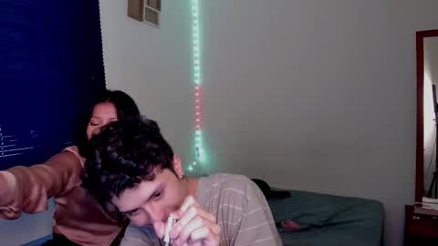 Ella and Cain online show from October 30, 6:41 pm