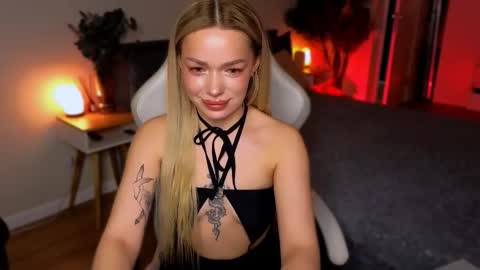 Ella online show from February 23, 5:49 am