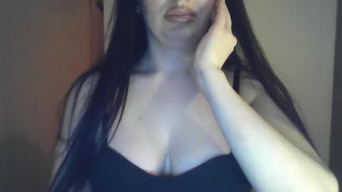 elle010843 online show from March 27, 9:03 pm