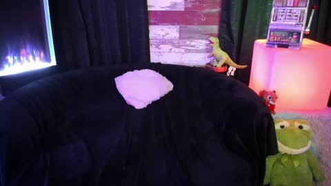 ELLE online show from November 1, 7:27 pm