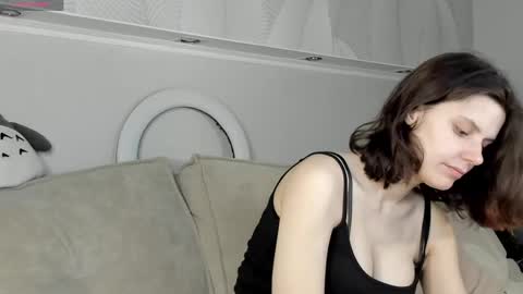 Snapshot of elle__driver chatting on May 30, 1:25 am elle__driver online show from May 30, 1:25 am
