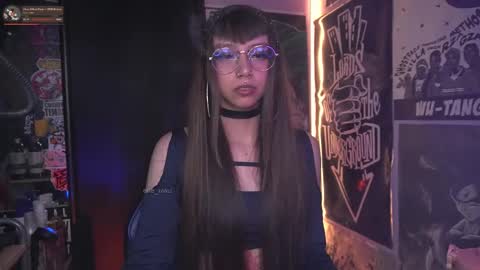 follow me on instagram .    online show from November 30, 4:00 pm