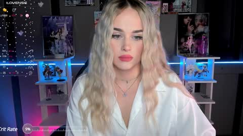 Snapshot of ellensoftt chatting on December 12, 5:48 pm Maria online show from December 12, 5:48 pm