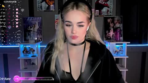 Snapshot of ellensoftt chatting on December 29, 5:01 pm Maria online show from December 29, 5:01 pm