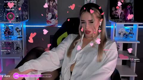 Snapshot of ellensoftt chatting on January 17, 9:28 pm Maria online show from January 17, 9:28 pm