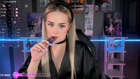 Snapshot of ellensoftt chatting on February 18, 5:10 pm Maria online show from February 18, 5:10 pm