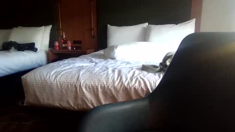 Snapshot of ellenv chatting on November 6, 11:37 pm ElleNV online show from November 6, 11:37 pm