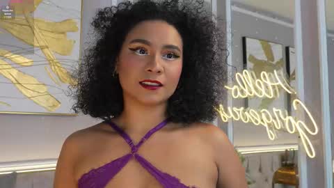 Snapshot of ellette_ chatting on February 5, 7:40 pm princess online show from February 5, 7:40 pm