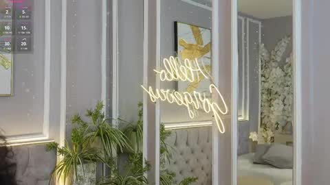 Snapshot of ellette_ chatting on February 12, 7:31 pm princess online show from February 12, 7:31 pm