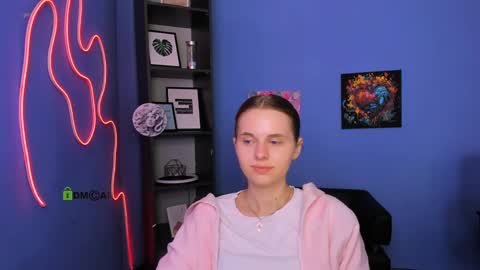 Ashley online show from April 1, 11:22 am