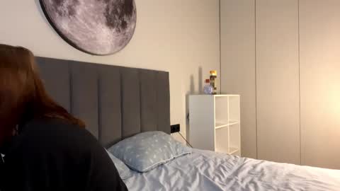 Ellie online show from September 17, 7:10 am