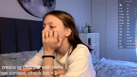 Ellie online show from November 2, 7:00 am