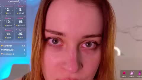 elliegarson__ online show from March 28, 6:07 pm