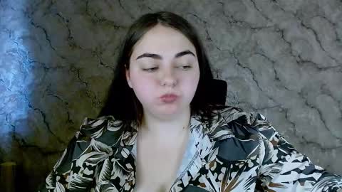 Ellie online show from September 12, 3:12 pm