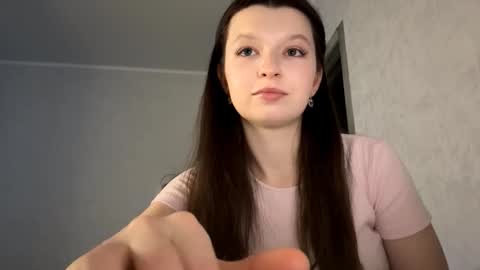 Ellie online show from March 17, 2:31 pm