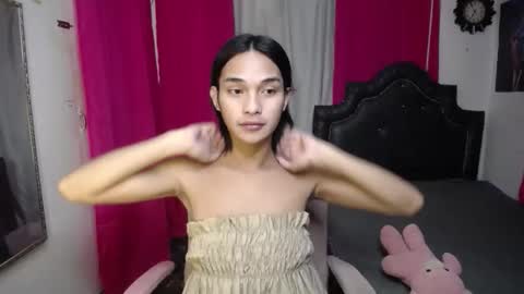 ELLORREY online show from November 9, 4:27 pm